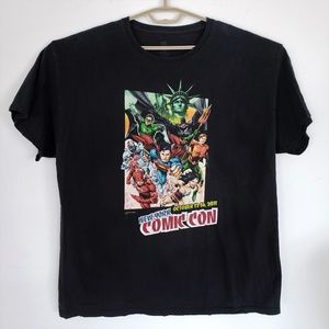COMIC CON  NEW YORK 2011 TEE MARVEL SUPERHEROS XL